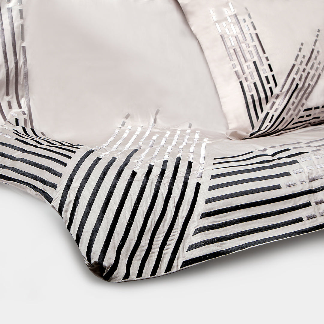 Francis Libiran Couture Linear Bedspread