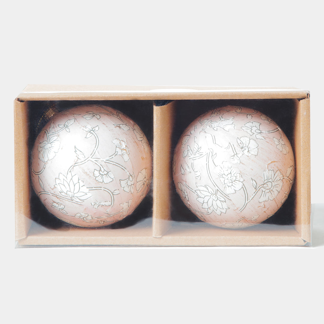 Pink and White Dainty Balls Collection