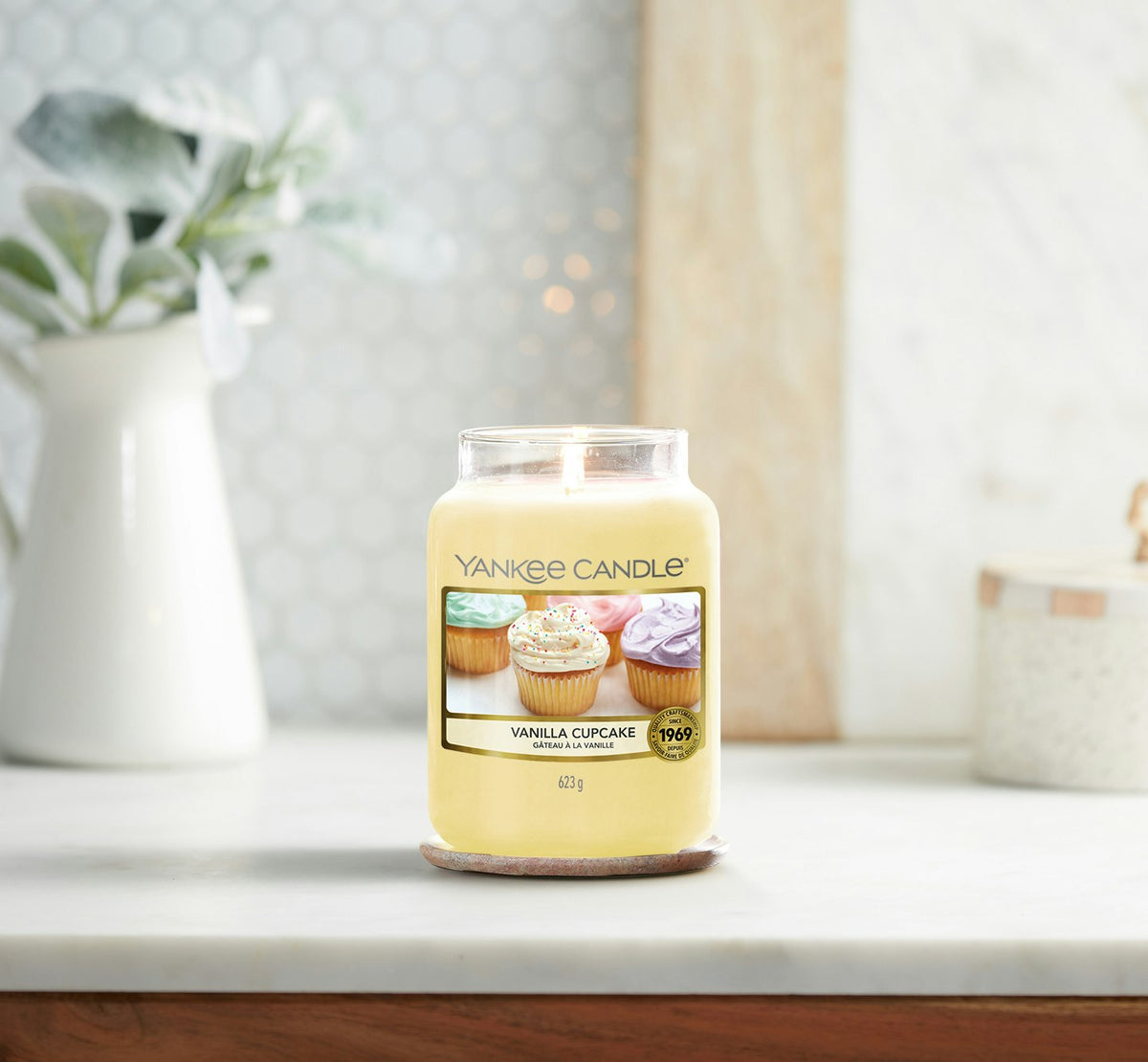 Yankee Vanilla Cupcake Candle Jar