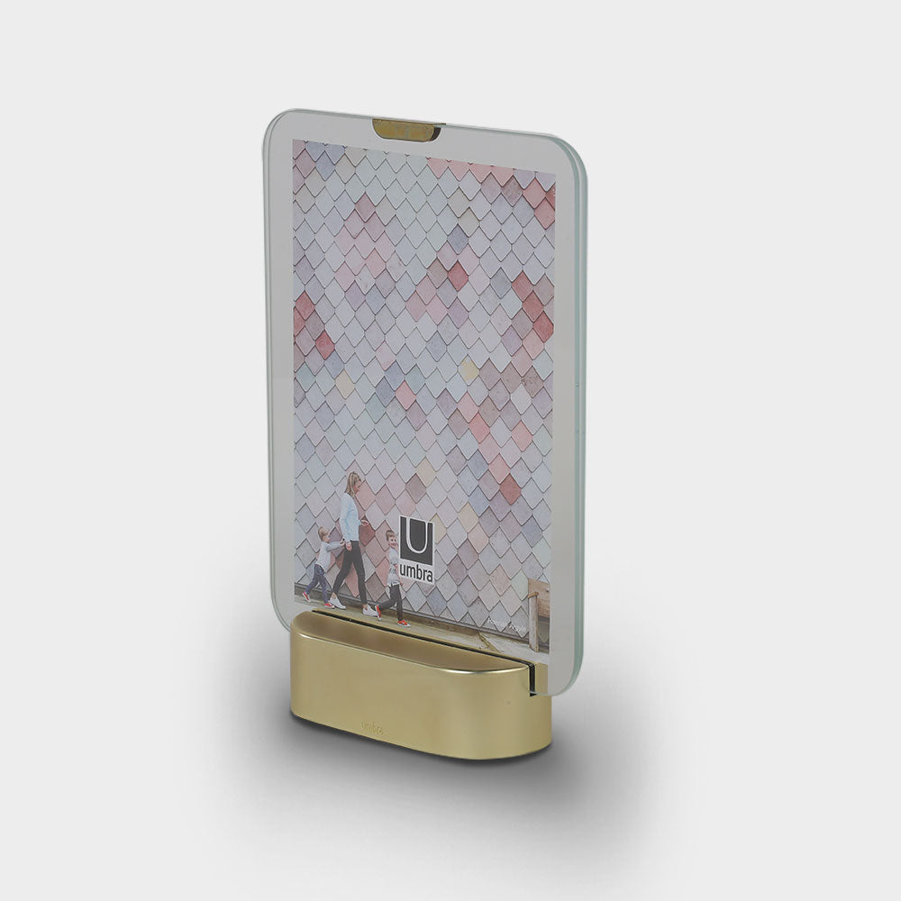 Glo Photo Display Brass (6569566535759)